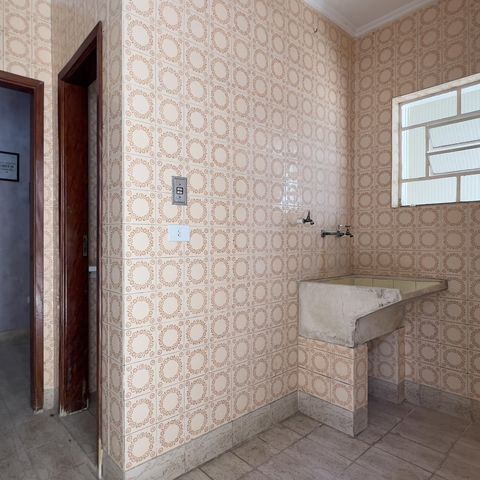 Casa à venda com 145m², 4 quartos e 2 vagasÁrea de Serviço
