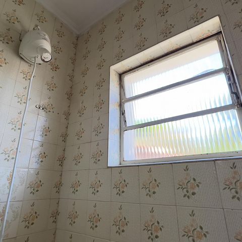Casa à venda com 145m², 4 quartos e 2 vagasBanheiro da Suíte