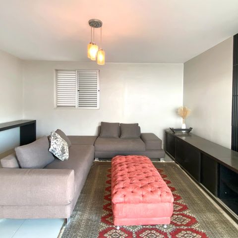 Apartamento à venda com 150m², 3 quartos e 3 vagas Apartamento à venda com 150m², 3 quartos e 3 vagasSala de Estar