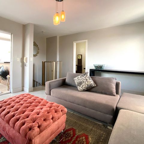 Apartamento à venda com 150m², 3 quartos e 3 vagas Apartamento à venda com 150m², 3 quartos e 3 vagasSala de Estar