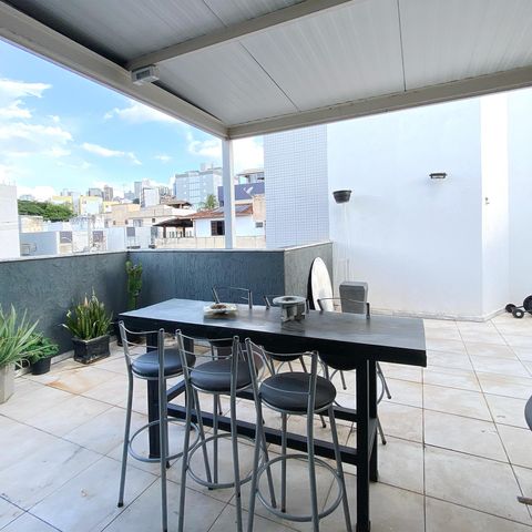 Apartamento à venda com 150m², 3 quartos e 3 vagas Apartamento à venda com 150m², 3 quartos e 3 vagasCobertura