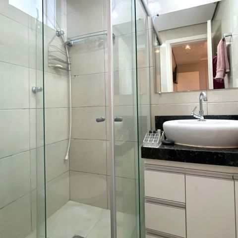 Apartamento à venda com 150m², 3 quartos e 3 vagas Apartamento à venda com 150m², 3 quartos e 3 vagasBanheiro da Suíte 1