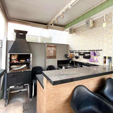 Apartamento à venda com 150m², 3 quartos e 3 vagas Apartamento à venda com 150m², 3 quartos e 3 vagasChurrasqueira