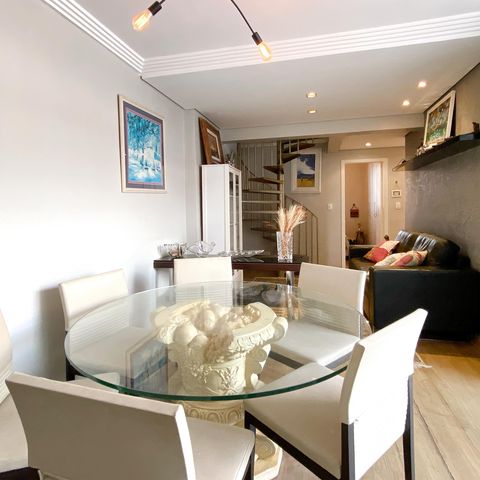 Apartamento à venda com 150m², 3 quartos e 3 vagas Apartamento à venda com 150m², 3 quartos e 3 vagasSala