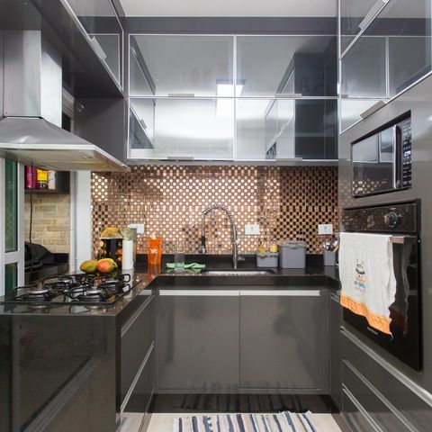 Casa à venda com 75m², 3 quartos e 2 vagas Casa à venda com 75m², 3 quartos e 2 vagasCozinha - Armários