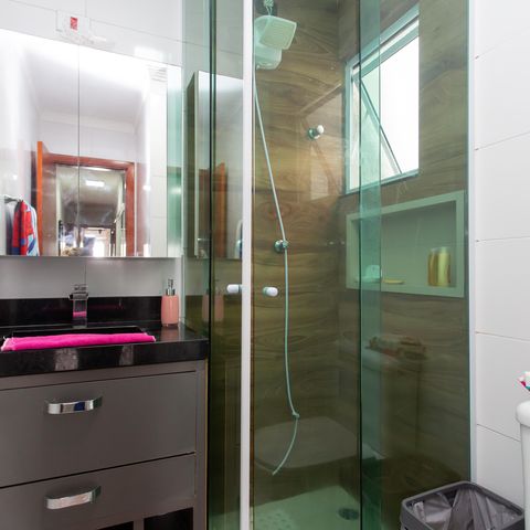 Casa à venda com 75m², 3 quartos e 2 vagas Casa à venda com 75m², 3 quartos e 2 vagasBanheiro