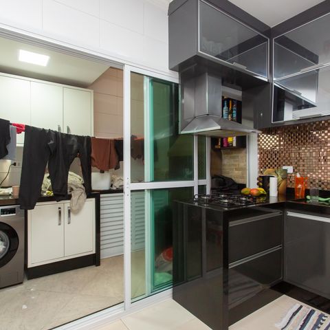 Casa à venda com 75m², 3 quartos e 2 vagas Casa à venda com 75m², 3 quartos e 2 vagasCozinha - Armários