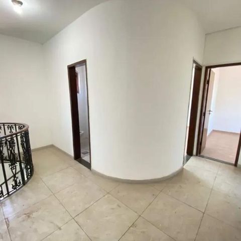 Casa para alugar com 170m², 4 quartos e sem vaga