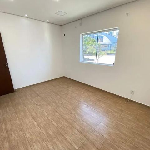 Casa para alugar com 170m², 4 quartos e sem vaga