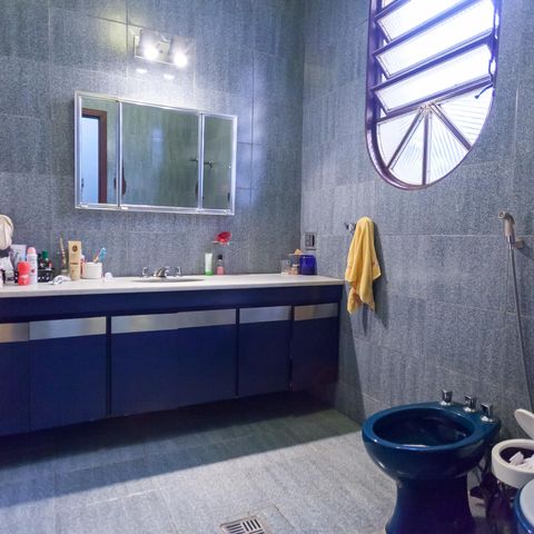 Casa à venda com 1272m², 4 quartos e 4 vagasBanheiro suite 2 