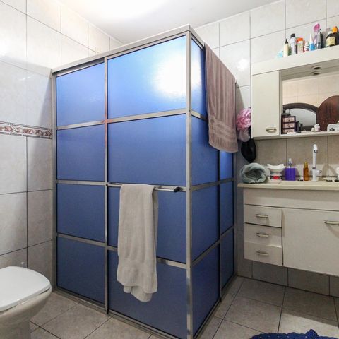 Casa à venda com 120m², 4 quartos e 2 vagas Casa à venda com 120m², 4 quartos e 2 vagasBanheiro da Suíte 2