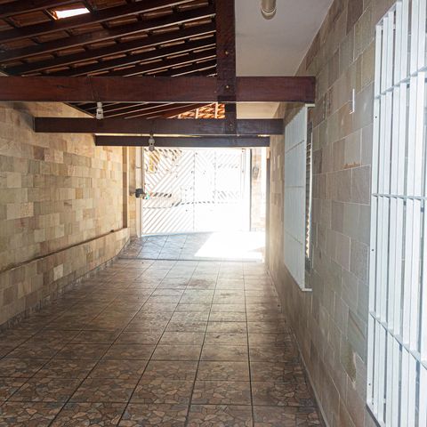 Casa para alugar com 220m², 3 quartos e 4 vagas Casa para alugar com 220m², 3 quartos e 4 vagasGaragem