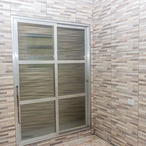 Casa para alugar com 220m², 3 quartos e 4 vagas Casa para alugar com 220m², 3 quartos e 4 vagasSuíte