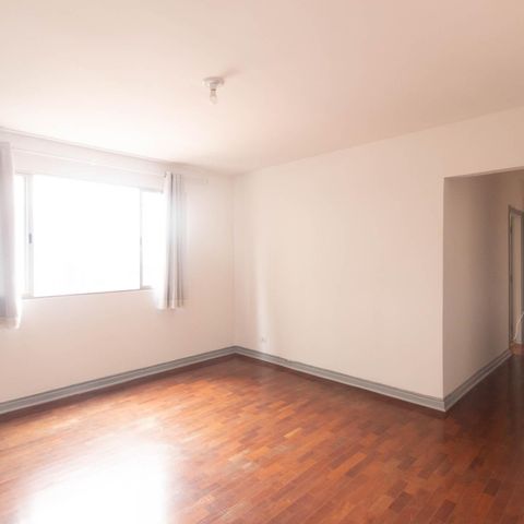 Apartamento à venda com 100m², 3 quartos e sem vaga Apartamento à venda com 100m², 3 quartos e sem vagaSala