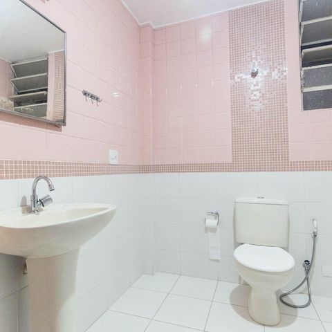 Apartamento à venda com 100m², 3 quartos e sem vaga Apartamento à venda com 100m², 3 quartos e sem vagaBanheiro