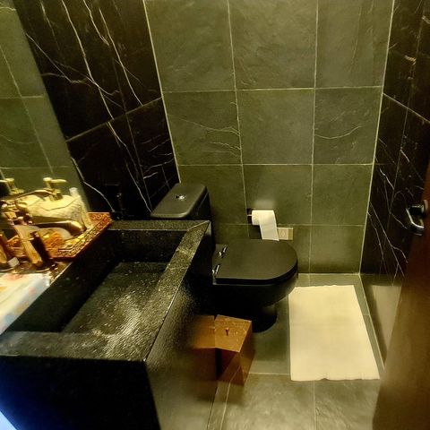 Apartamento à venda com 145m², 4 quartos e 2 vagasLavabo