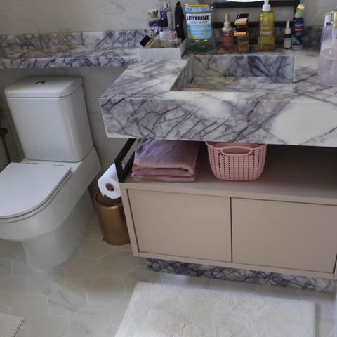 Apartamento à venda com 145m², 4 quartos e 2 vagasBanheiro social