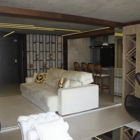 Apartamento à venda com 145m², 4 quartos e 2 vagasSala