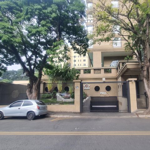 Apartamento à venda com 145m², 4 quartos e 2 vagasFachada