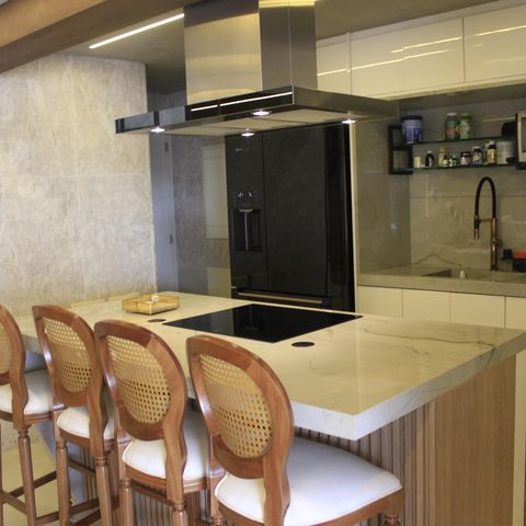Apartamento à venda com 145m², 4 quartos e 2 vagasCozinha 