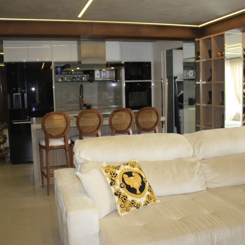 Apartamento à venda com 145m², 4 quartos e 2 vagasSala