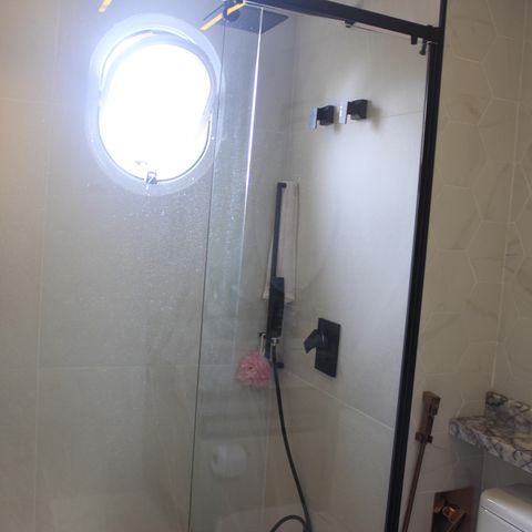 Apartamento à venda com 145m², 4 quartos e 2 vagasBanheiro social