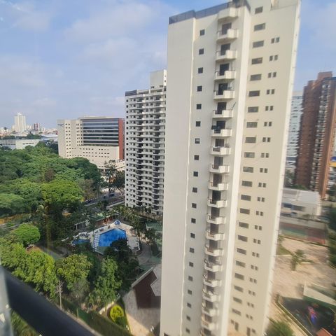 Apartamento à venda com 145m², 4 quartos e 2 vagasVista da Varanda 