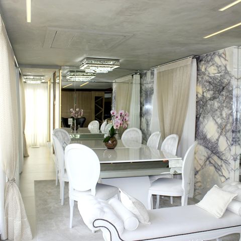 Apartamento à venda com 145m², 4 quartos e 2 vagasSala
