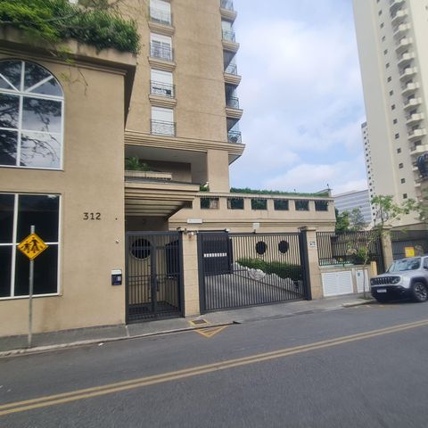 Apartamento à venda com 145m², 4 quartos e 2 vagasFachada