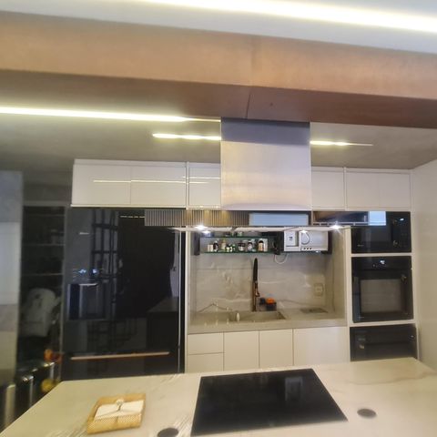 Apartamento à venda com 145m², 4 quartos e 2 vagasCozinha 