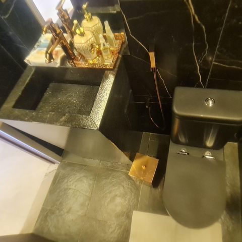 Apartamento à venda com 145m², 4 quartos e 2 vagasLavabo