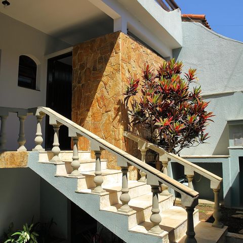 Casa à venda com 241m², 4 quartos e 4 vagasVista Interna 