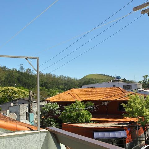 Casa à venda com 241m², 4 quartos e 4 vagasVaranda Quarto 2 e 3 