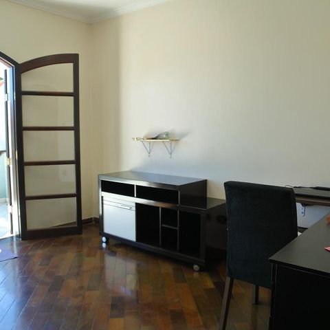 Casa à venda com 241m², 4 quartos e 4 vagasQuarto 2 