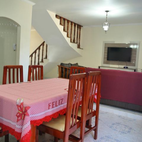 Casa à venda com 241m², 4 quartos e 4 vagasSala ( Jantar) 