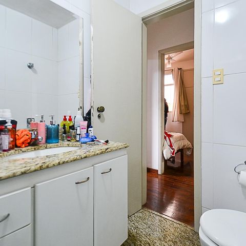 Apartamento à venda com 200m², 4 quartos e 2 vagasBanheiro Social