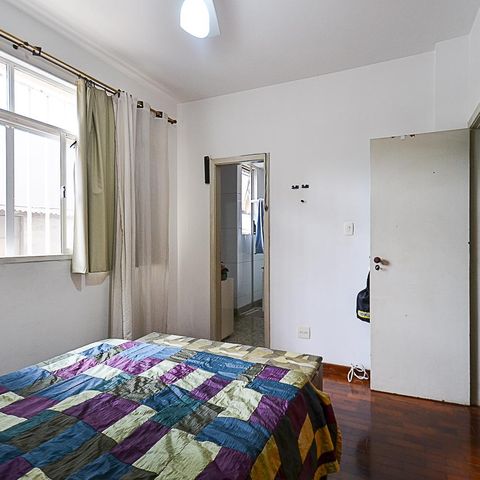 Apartamento à venda com 200m², 4 quartos e 2 vagasSuíte