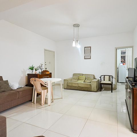 Apartamento à venda com 200m², 4 quartos e 2 vagasSala 
