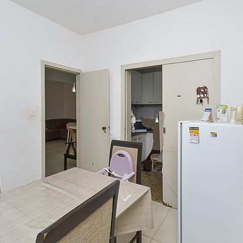 Apartamento à venda com 200m², 4 quartos e 2 vagasCopa