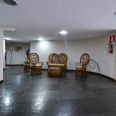 Apartamento à venda com 200m², 4 quartos e 2 vagasHall de entrada