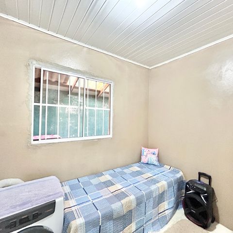 Casa à venda com 60m², 2 quartos e 2 vagas Casa à venda com 60m², 2 quartos e 2 vagasQuarto 1