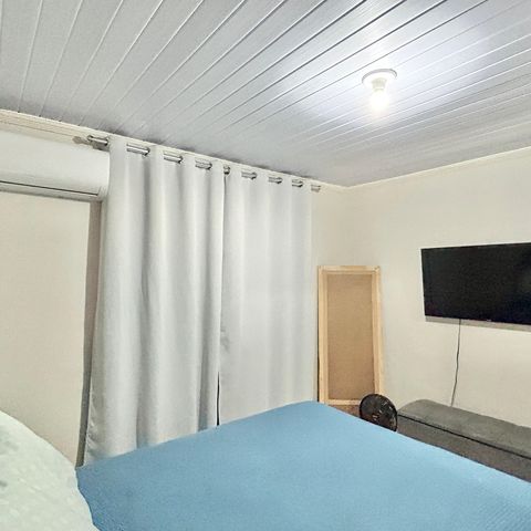 Casa à venda com 60m², 2 quartos e 2 vagas Casa à venda com 60m², 2 quartos e 2 vagasQuarto 2