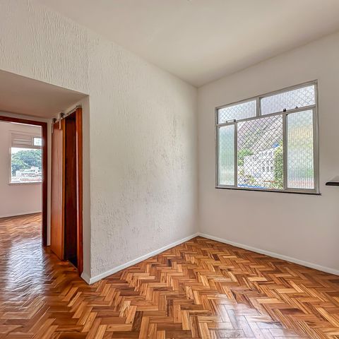 Apartamento à venda com 38m², 1 quarto e sem vaga