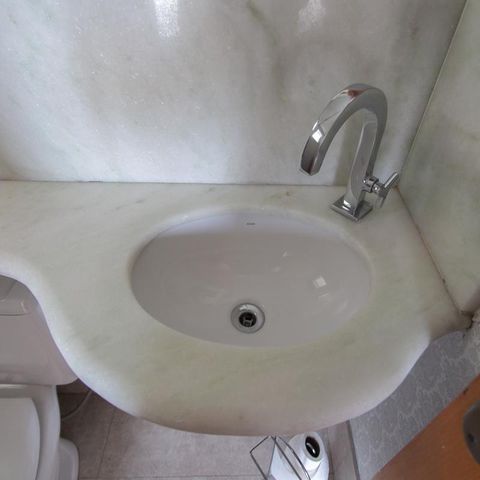Apartamento à venda com 145m², 3 quartos e 3 vagas Apartamento à venda com 145m², 3 quartos e 3 vagasLavabo