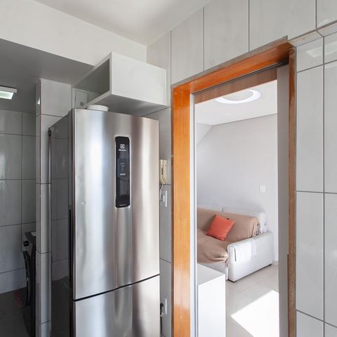 Apartamento à venda com 145m², 3 quartos e 3 vagas Apartamento à venda com 145m², 3 quartos e 3 vagasCozinha e Área de Serviço