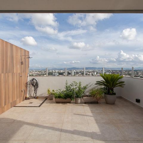 Apartamento à venda com 145m², 3 quartos e 3 vagas Apartamento à venda com 145m², 3 quartos e 3 vagasCobertura