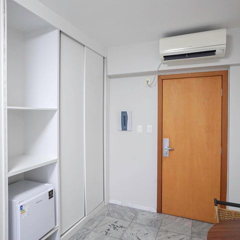 Studio à venda com 19m², 1 quarto e 1 vaga Studio à venda com 19m², 1 quarto e 1 vagaSuíte