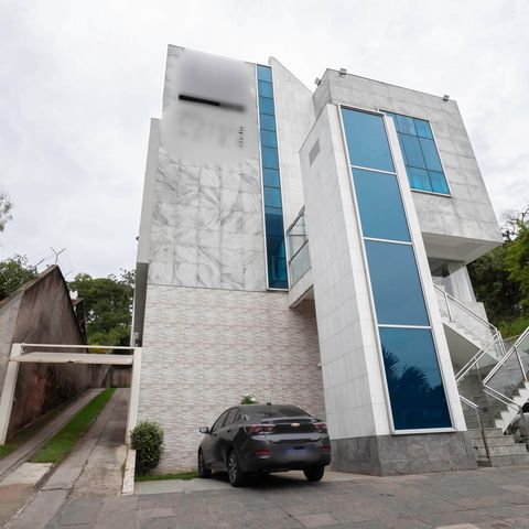 Studio à venda com 19m², 1 quarto e 1 vaga Studio à venda com 19m², 1 quarto e 1 vagaFachada