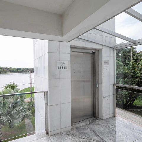 Studio à venda com 19m², 1 quarto e 1 vaga Studio à venda com 19m², 1 quarto e 1 vagaEntrada