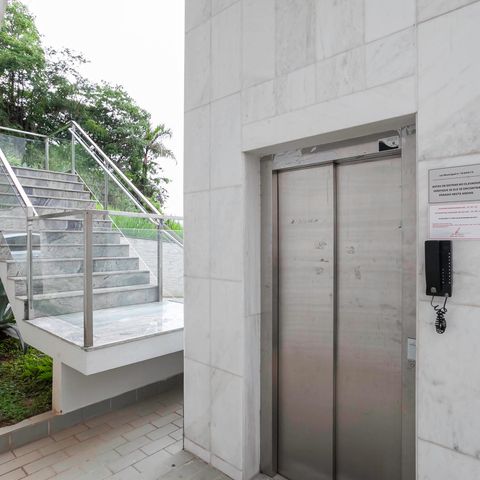 Studio à venda com 19m², 1 quarto e 1 vaga Studio à venda com 19m², 1 quarto e 1 vagaEntrada